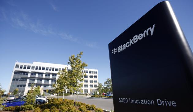 Samsung potrebbe offrire 7 miliardi per BlackBerry e i suoi 44 mila brevetti Samsung potrebbe offrire 7 miliardi per BlackBerry e i suoi 44 mila brevetti