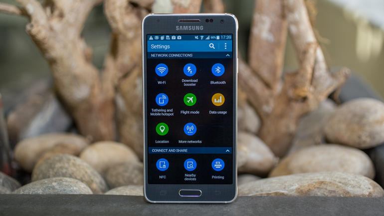 Samsung Galaxy Alpha, recensione e video prova Samsung Galaxy Alpha, recensione e video prova