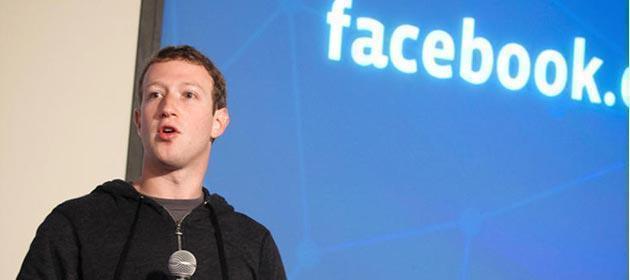 Facebook, scacco matto al Web, ora si prende anche i contenuti Facebook, scacco matto al Web, ora si prende anche i contenuti