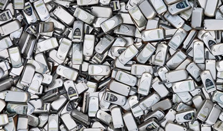 E-waste, per il 2018 l'Onu prevede una produzione di 50 milioni di tonnellate di rifiuti elettronici E-waste, per il 2018 l'Onu prevede una produzione di 50 milioni di tonnellate di rifiuti elettronici
