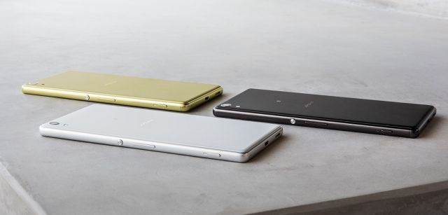 Sony Xperia XA Ultra, Selfie Smartphone con fotocamera anteriore da 16 Megapixel Sony Xperia XA Ultra, Selfie Smartphone con fotocamera anteriore da 16 Megapixel