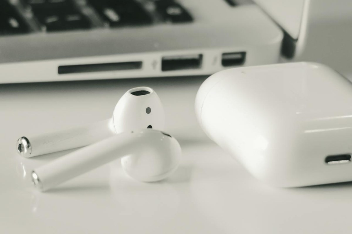 Cuffie Bluetooth bianche