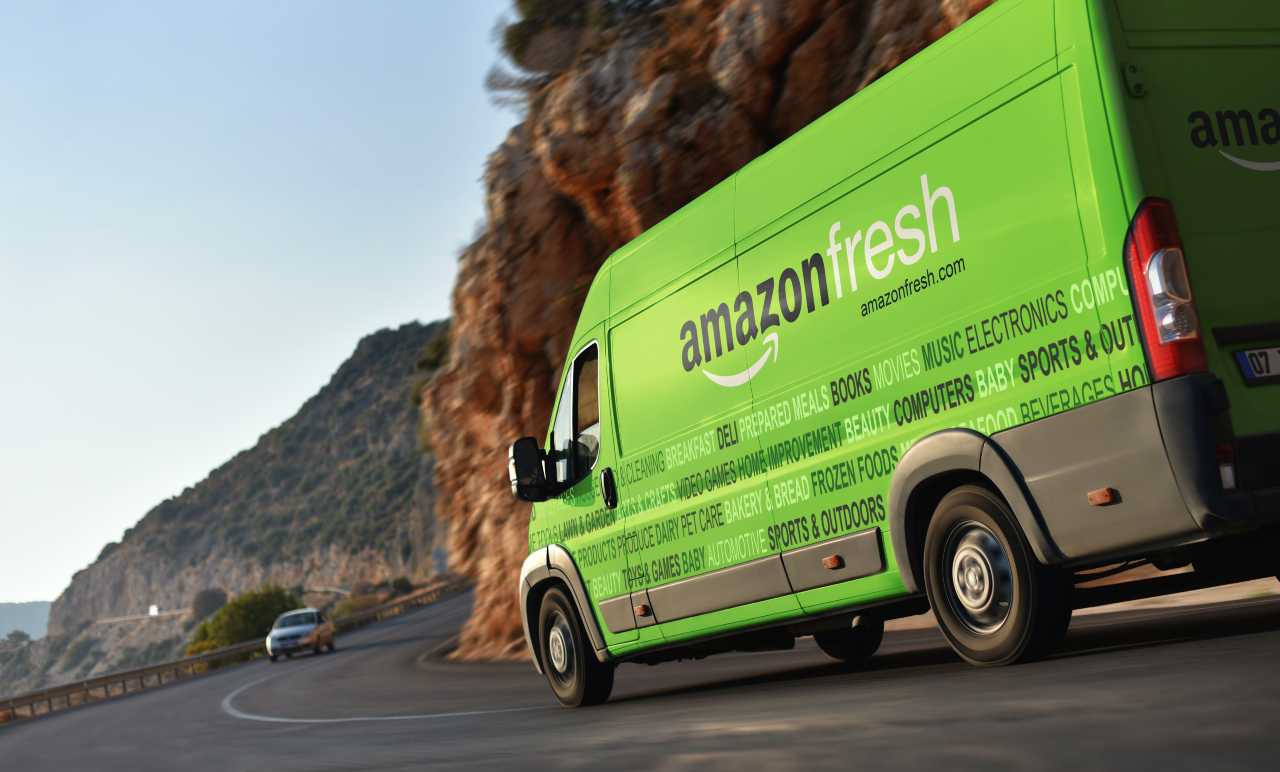 Amazon Fresh (Adobe Stock)