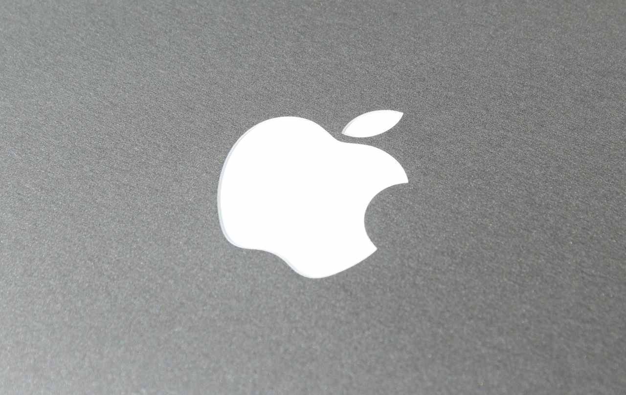 Apple logo uninstall Flash 