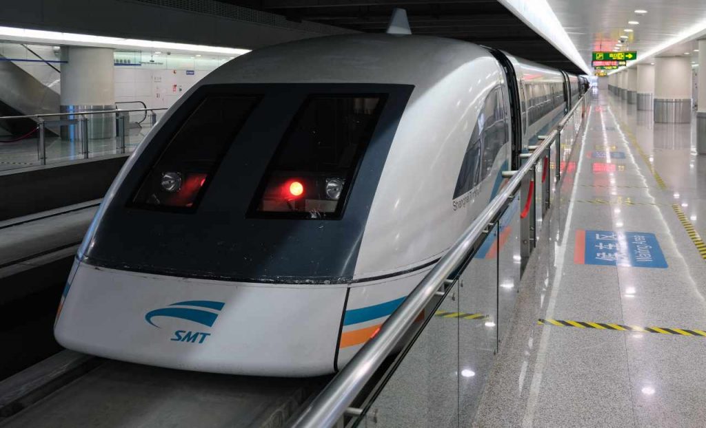 La Cina Corre Verso Il Futuro Inaugurato Maglev Che Tocca I 620 Km h