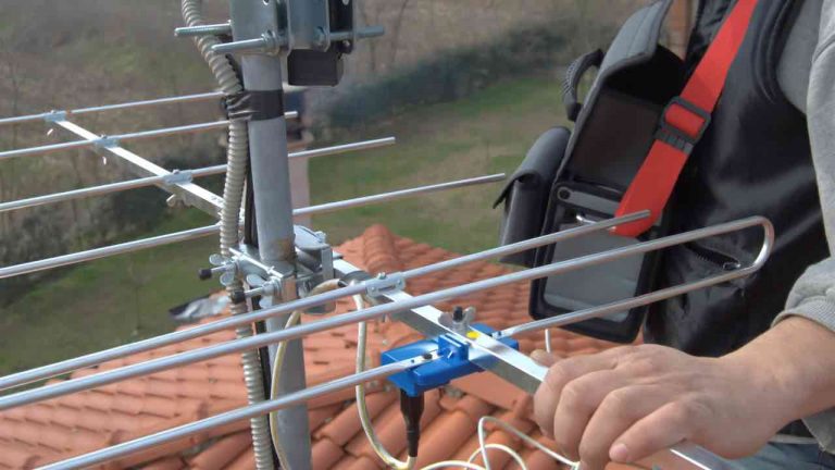 Quale Satellite Scegliere Per Vedere I Canali Italiani 2021