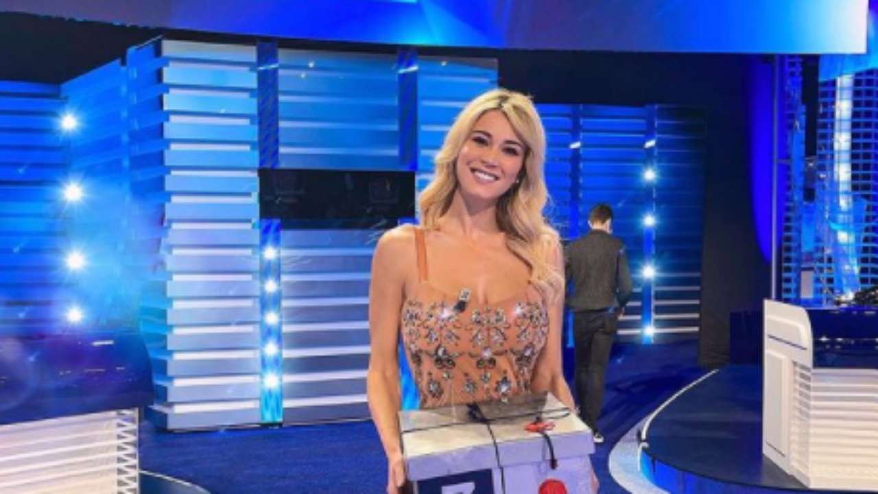 Diletta Leotta consegna Amazon