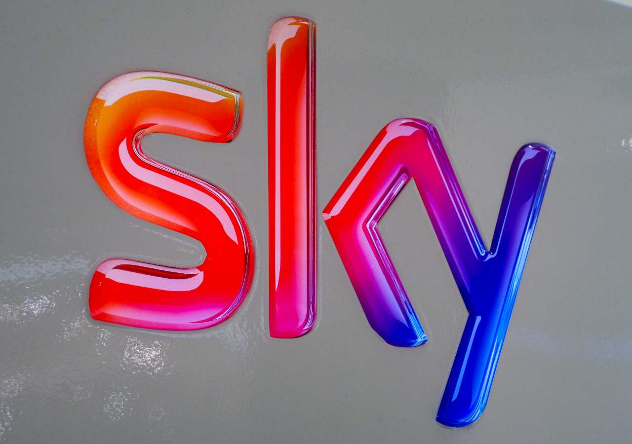 Logo Sky (Adobe Stock)