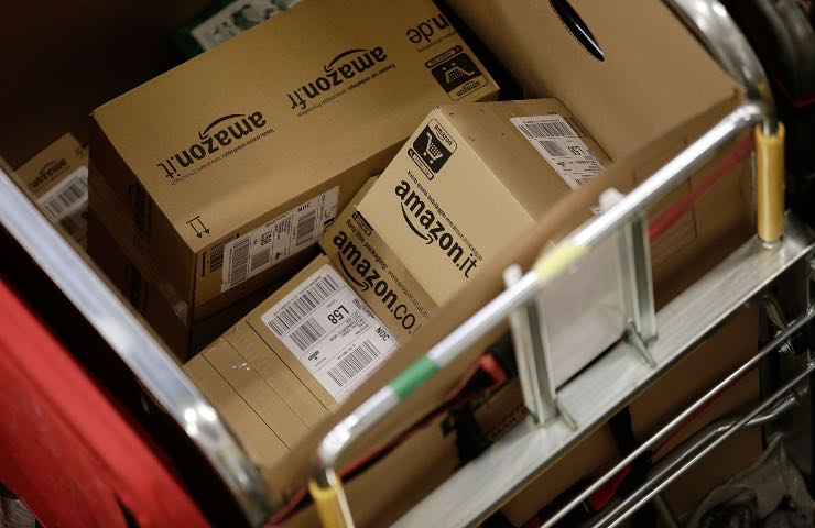 centri distribuzione amazon