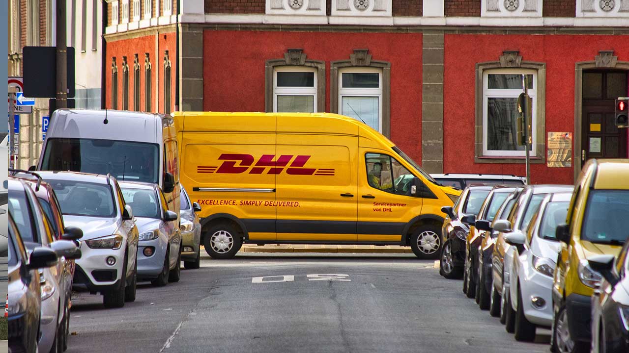 iPhone DHL