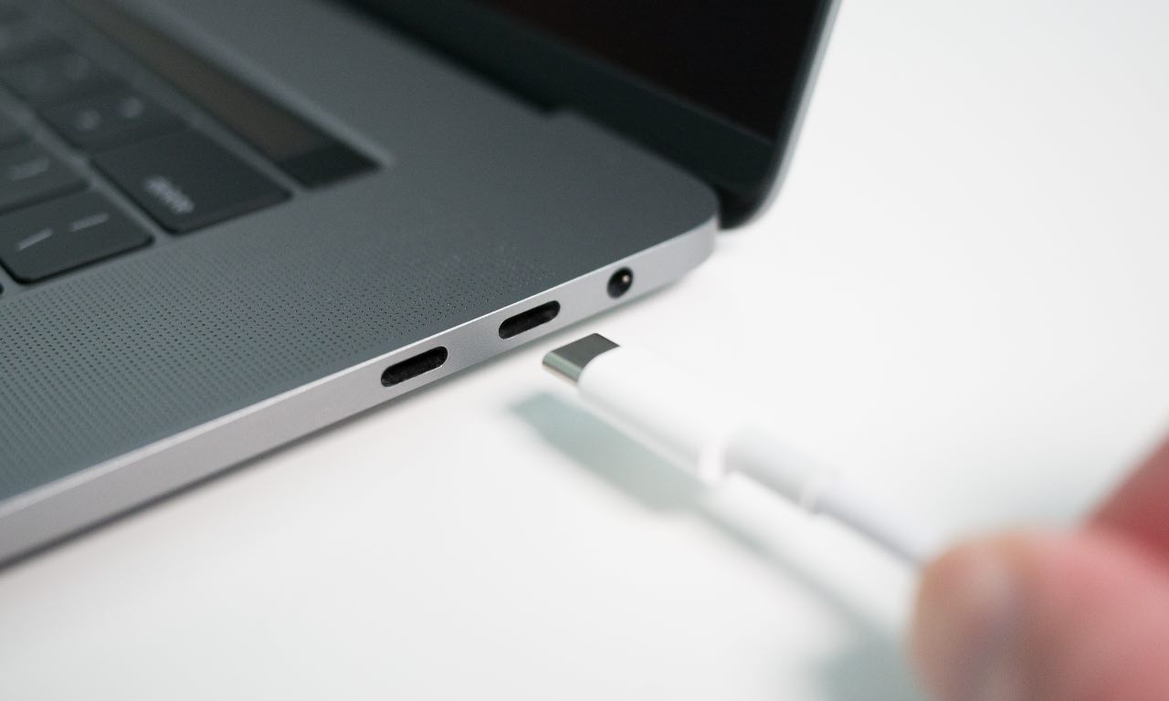 usb-c notebook