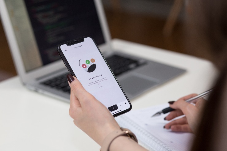 Google studio uso smartphone lavoro e vita personale