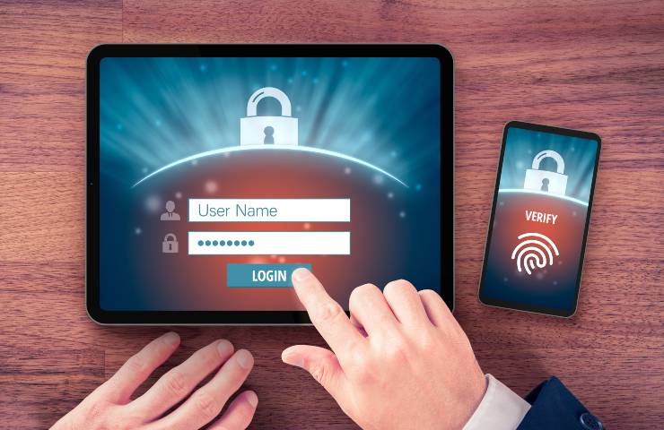 Autenticazione Multifattore tablet Smartphone
