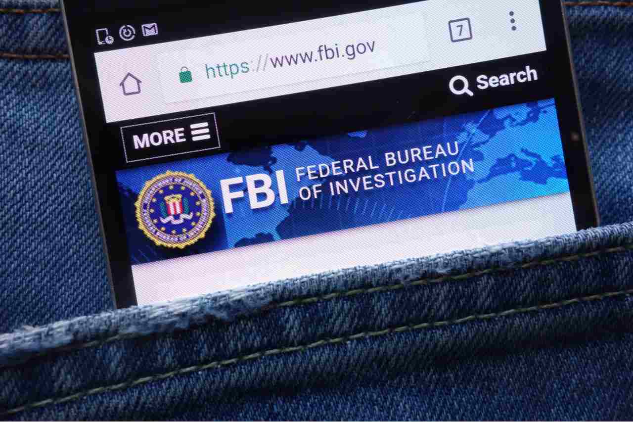 AN0M, l'app-spia utilizzata dalla FBI per una maxi operazione (Adobe Stock)