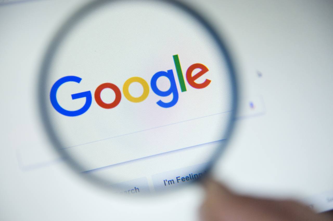 Google, come funziona dell'algoritmo Knowledge Graph (Adobe Stock)