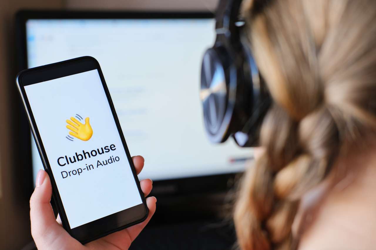 ClubHouse, un crollo (non solo) di download