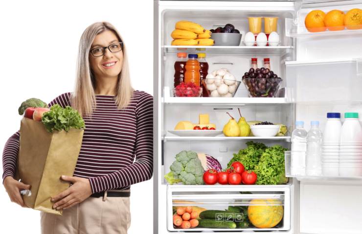 Amazon Smart Fridge happy girl (Adobe Stock)