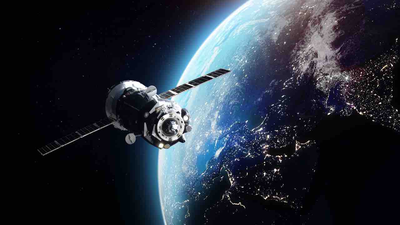 satellite russia