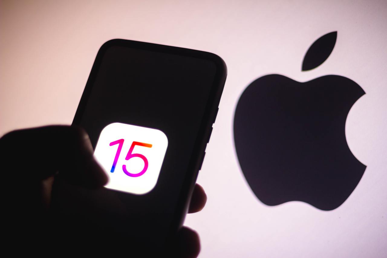 iOS 15, nuova update (Adobe Stock)