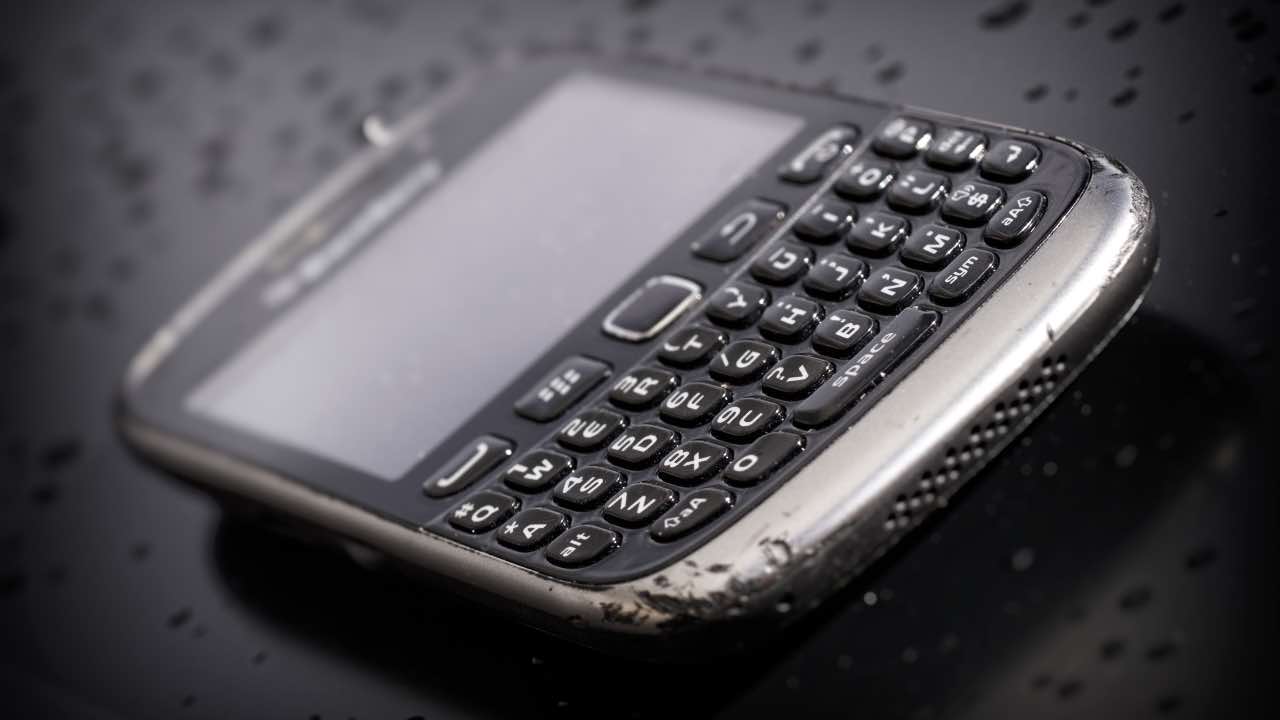 blackberry 20211230 cellulari.it 