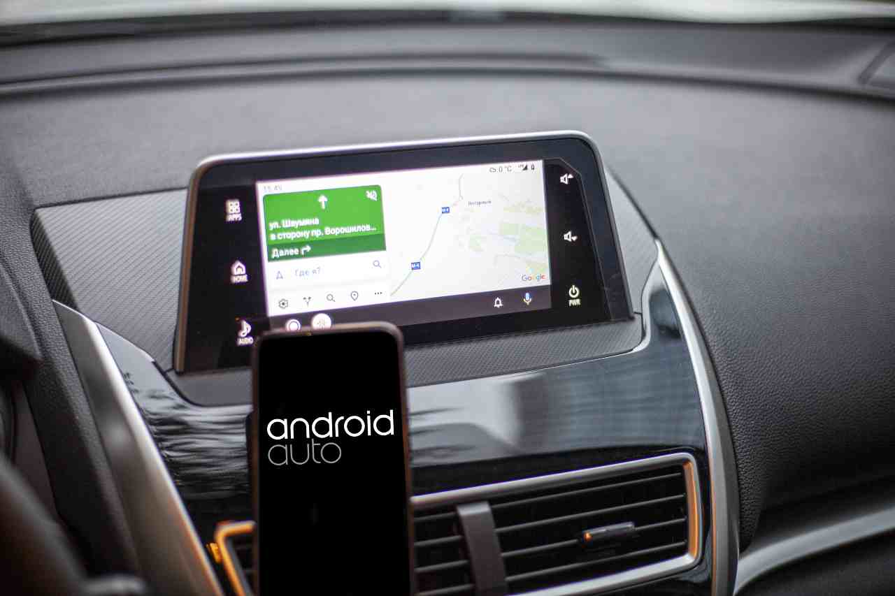 Android Auto 20220504 cell