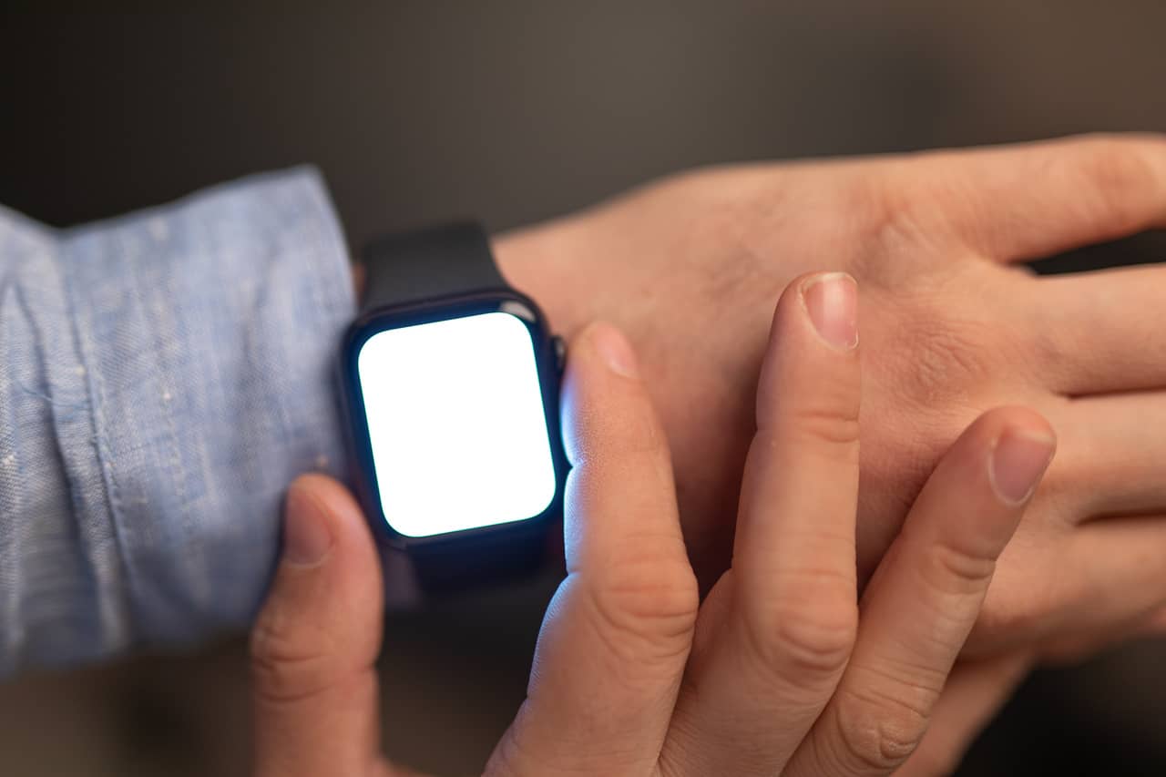 Apple Watch Series 8 misurazione temperatura corporea