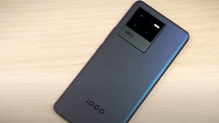 Vivo T2 nuovo smartphone Android fascia media