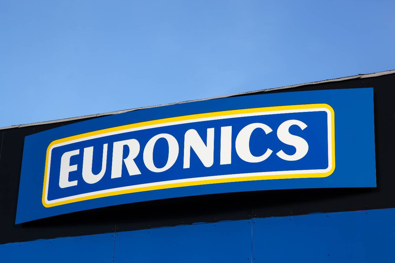 Volantino Euronics tempo di sconti e di bonus TV