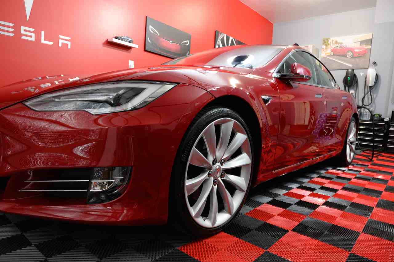 Tesla Model S 20220728 cell