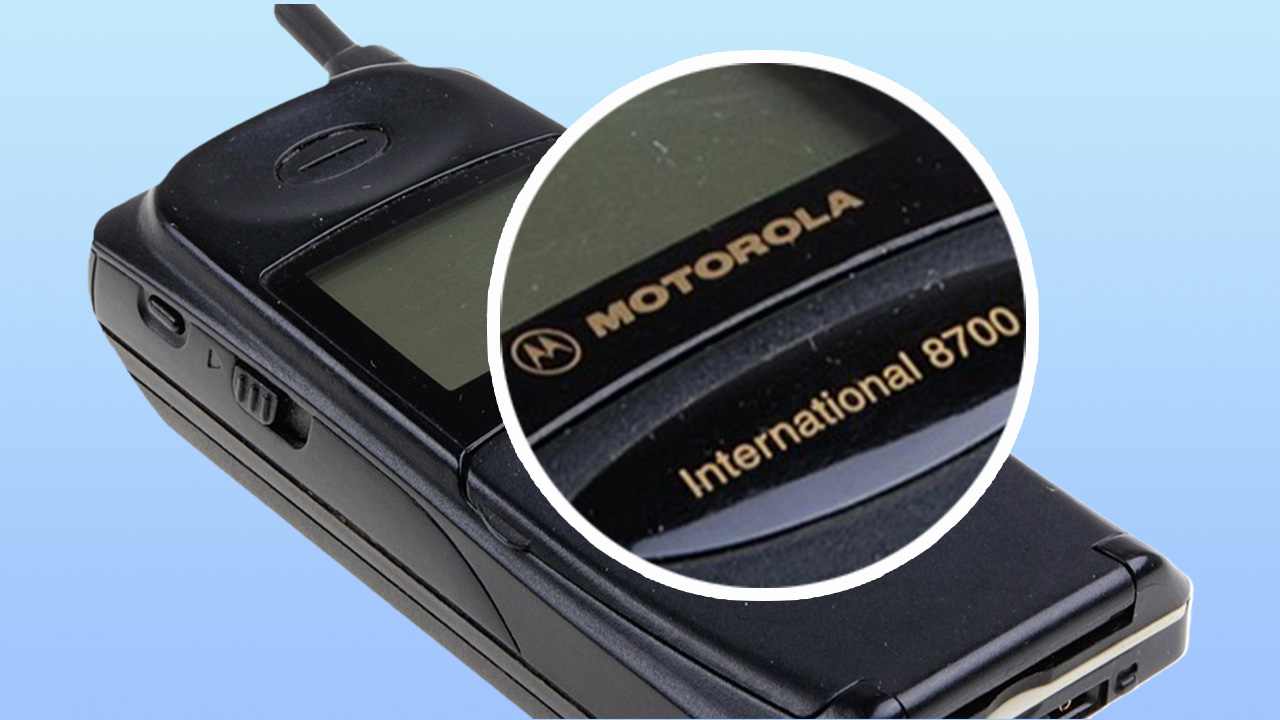Motorola 8700