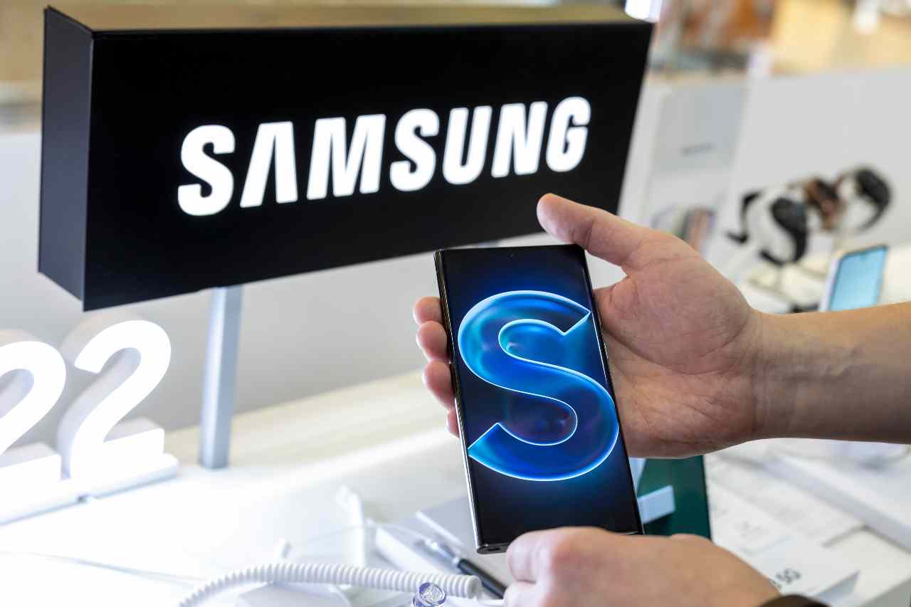 Samsung Galaxy S22 - Cellulari.it 20221002