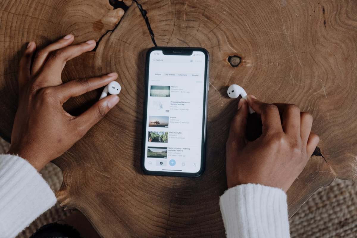 Musica da ascoltare su iPhone con auricolari