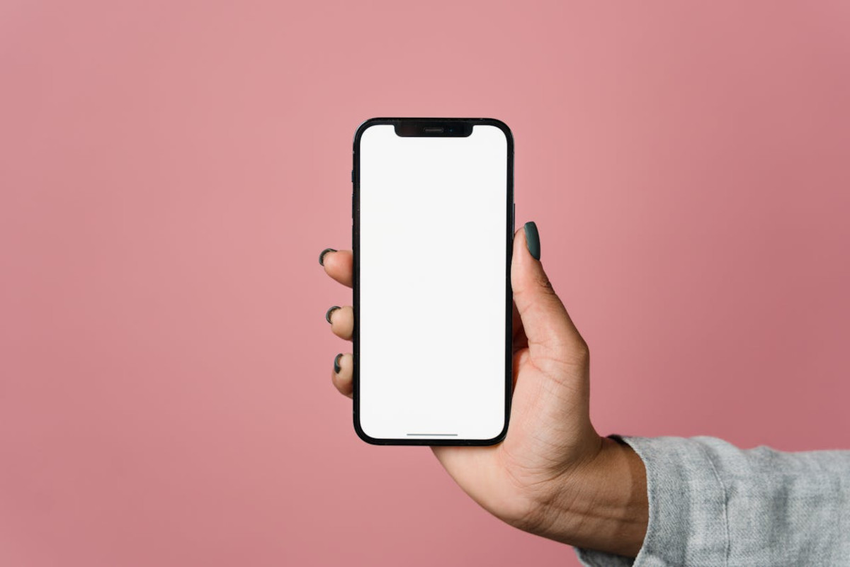 iPhone schermo bianco