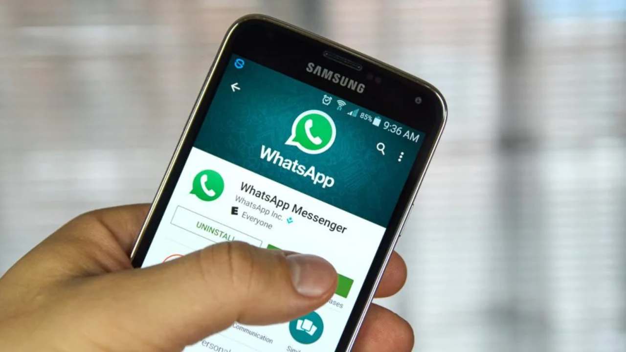 WhatsApp, nuovo tasto sconosciuto sulla tastiera: ecco a cosa serve