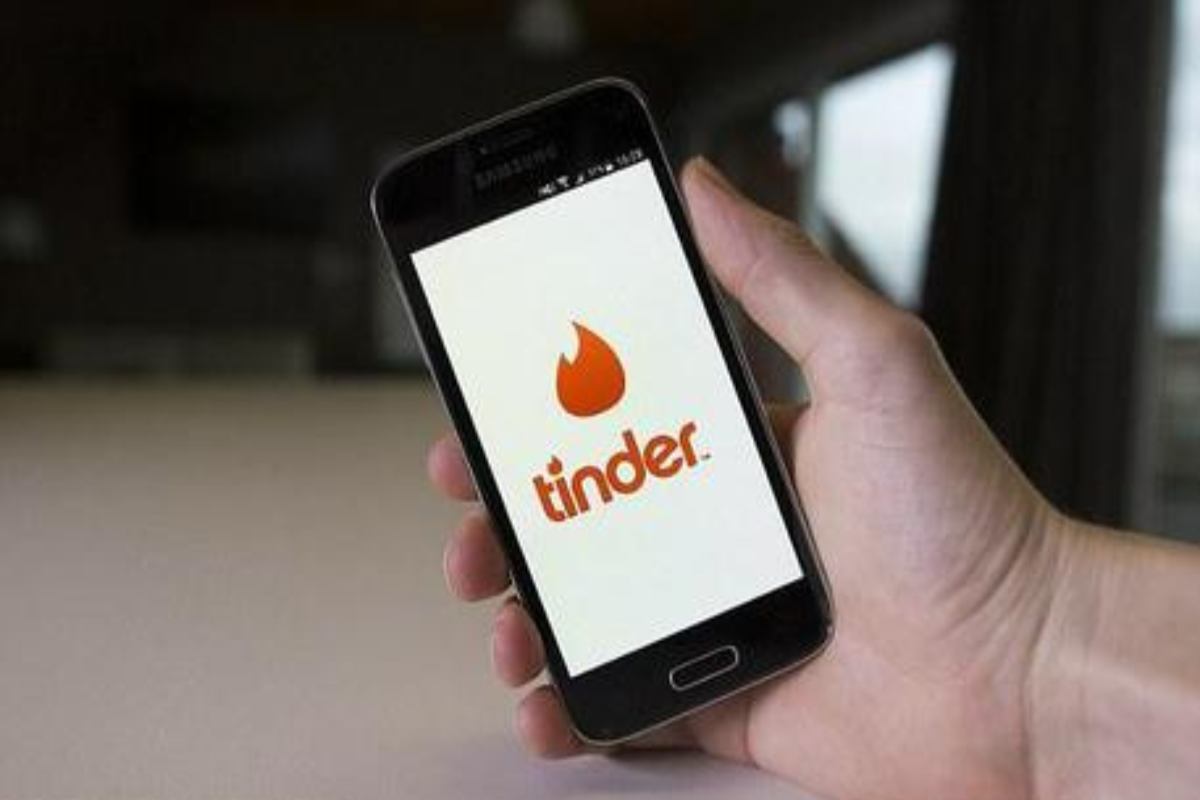 Tinder, minacce e malware