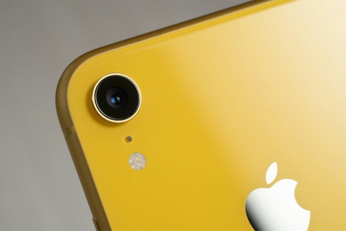 iphone giallo 3