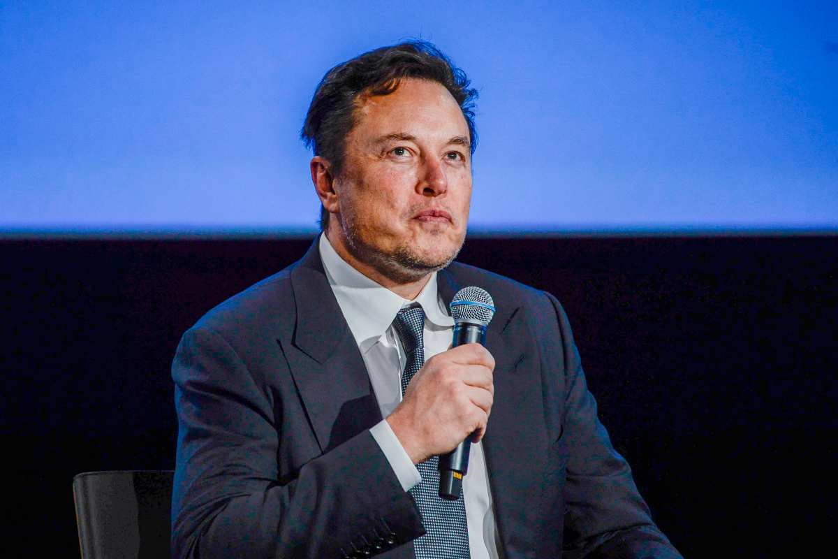 Elon Musk, le cose più assurde fatte dal miliardario