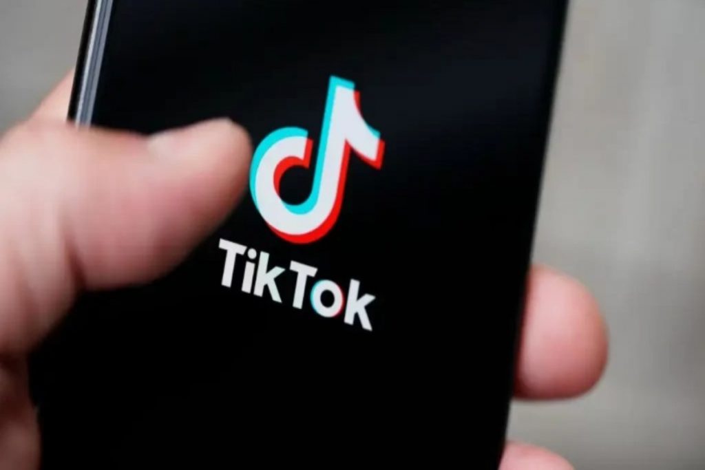 Nuova sfida TikTok