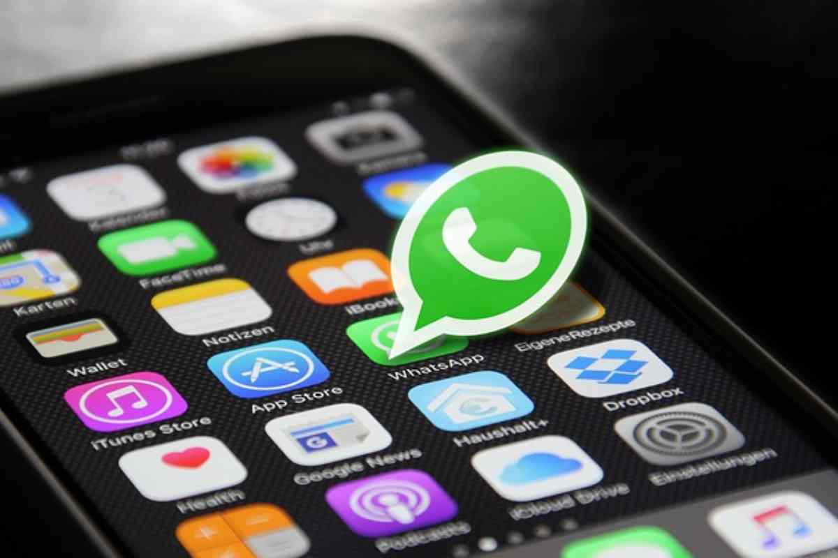 WhatsApp nascondere chat