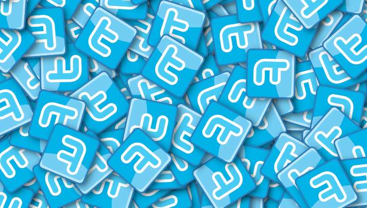 Twitter chiude i profili dei suoi utenti