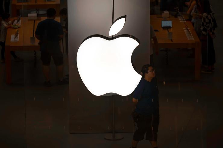 Apple Climate Washing