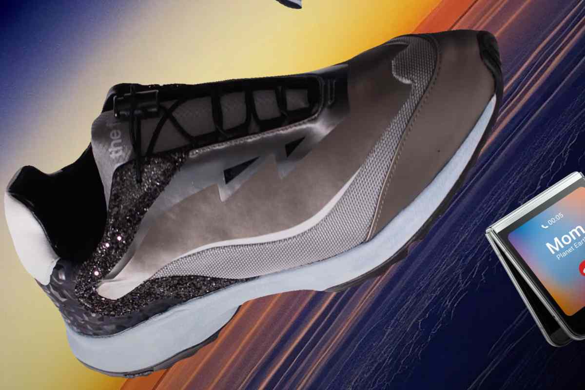 sneakers Samsung per controllare lo smartphone con i piedi