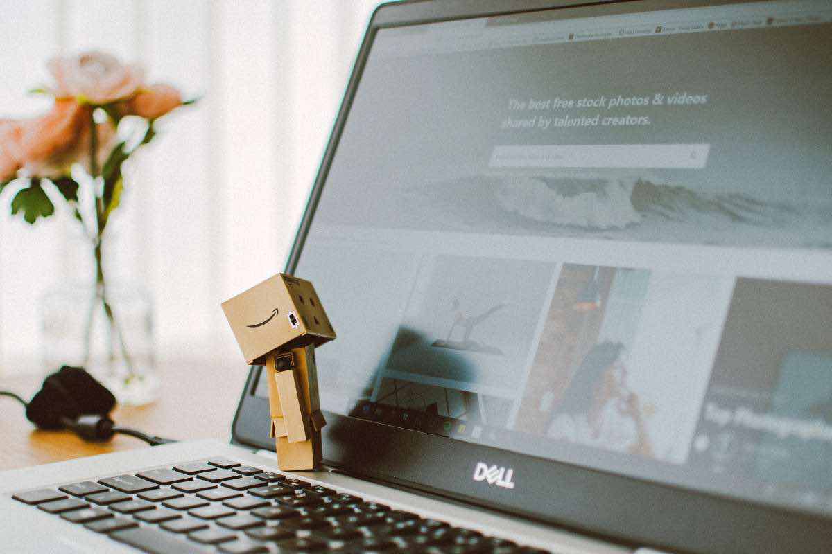 Email di Amazon fa scattare un nuovo abbonamento
