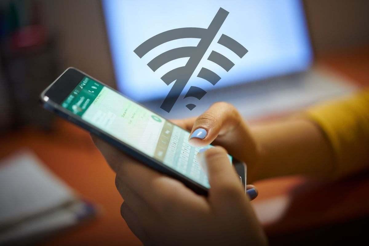 Whatsapp, come leggere messaggi senza far sapere che si è online