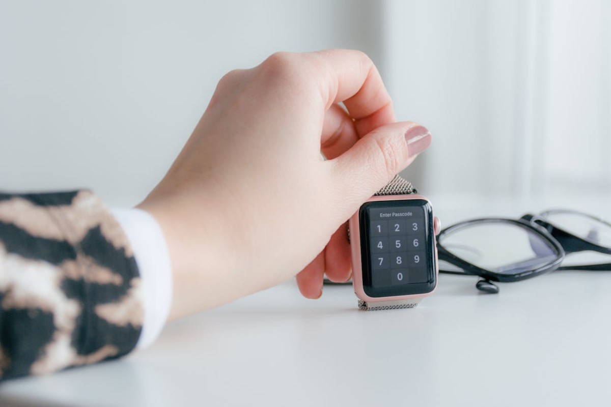 Uno smartwatch rosa