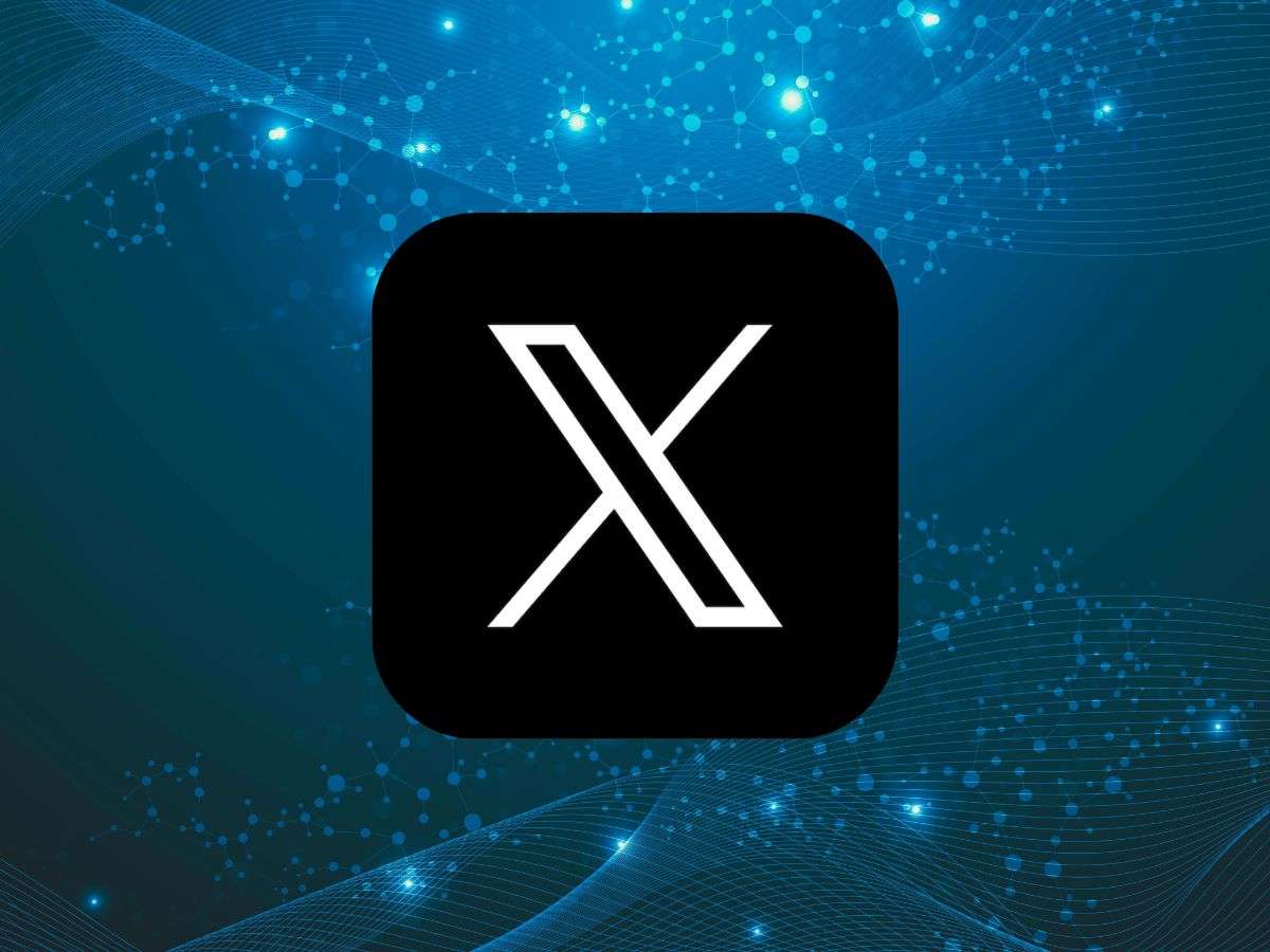 logo di X su sfondo generico azzurro con particelle bianche