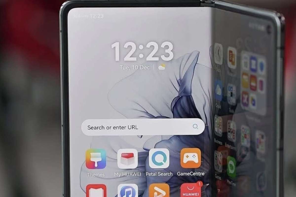 Pieghevole più sottile di sempre Huawei Mate X6