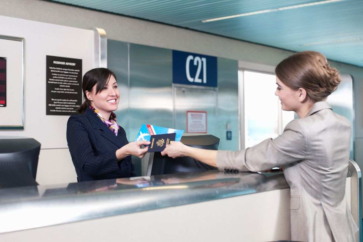 Imbarco dei passeggeri in aeroporto