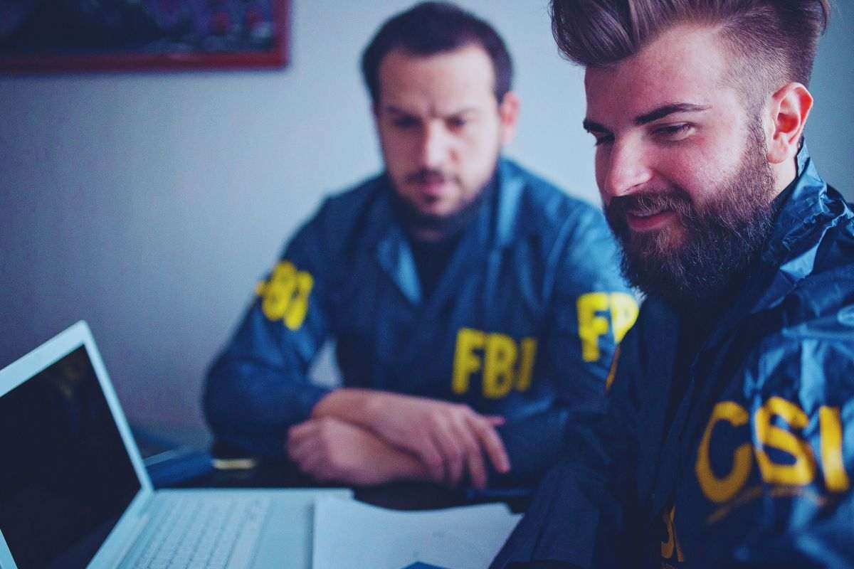 Agenti FBI