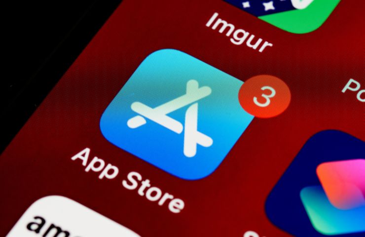 icona dell'App Store con 3 notifiche segnalate
